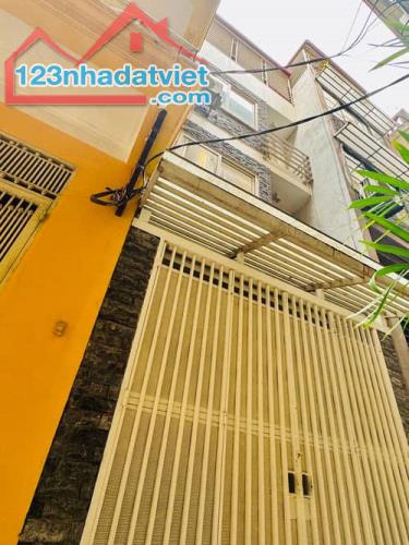 Nhà Lê Duẩn- Đống Đa 55m2-4Tầng, vị trí đẹp, giá 9,5 Tỷ.