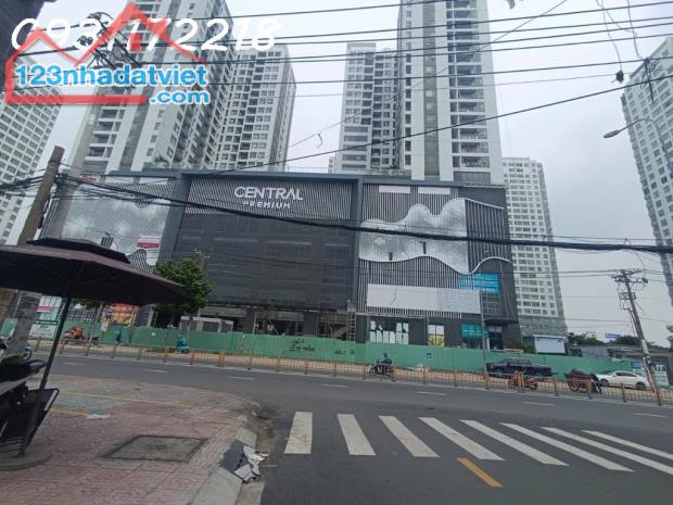 Hàng xóm Premium Mall, 4x20, dòng tiền 18tr/ tháng chỉ 14 tỷ 4 - 2