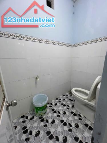 DO DI DỜI CHỔ Ở NÊN E CẦN BÁN CĂN NHÀ TÁI ĐỊNH CƯ VĨNH QUANG - P. VĨNH QUANG - RẠCH GIÁ - - 4