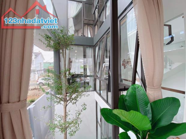 🏡Villa 176m2 Mặt Tiền LÝ NAM ĐẾ hạ💰17 tỷ sổ riêng Hoàn Công✨cách Hồ Xuân Hương chỉ 6p - 4