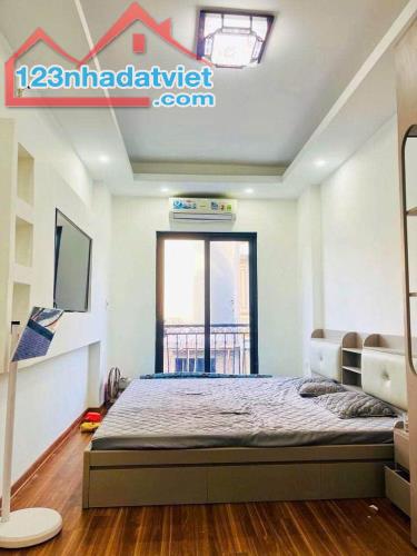 CỰC HIẾM🏡BÁN NHÀ DÂN XÂY CỔ LINH - LONG BIÊN, 40M², GẦN Ô TÔ TRÁNH, ĐẸP LONG LANH, NHỈNH - 2