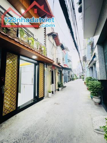 BÁN NHÀ HẺM 1 XẸT HBC 55,4M2, 4,2 TỶ, NGANG 4,5M, 3 PN, GẦN GIGA MALL