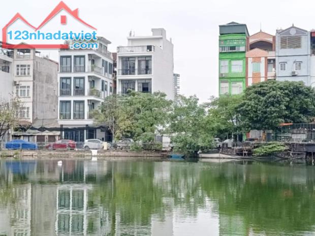 Mặt phố hồ Văn Chương, view hồ, kinh doanh sầm uất, diện tích 58m², MT: 5m, giá 24  tỷ