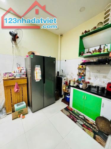 NHÀ MỚI ĐẸP - HẺM XE HƠI KIA - 47M² - GẦN CHỢ TRẦN VĂN QUANG,TÂN BÌNH - NHỈNH 5 TỶ - 1