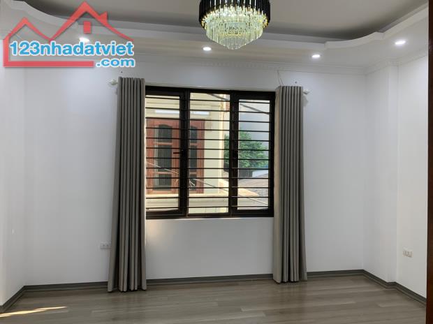 Bán nhà phố Tây Sơn quận Đống Đa 40m2, lô góc, 5 tầng, 6 ngủ, giá 8.1 tỷ - 5