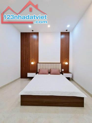 Bán gấp nhà HXH Bùi Minh Trực, Q8, gần AEON Cao Lỗ 72m2 chỉ 4 TỶ HƠN - 2