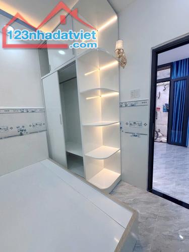 Nhà 32.2m2 cách mặt tiền Nguyễn Duy 20m P12Q8 - 3