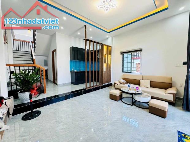 🏡 SIÊU PHẨM NHÀ LÔ GÓC TÔN ĐẢN - 2 MẶT KIỆT - DIỆN TÍCH 110M² SỬ DỤNG GIÁ CHỈ 2.98T🌟 - 1