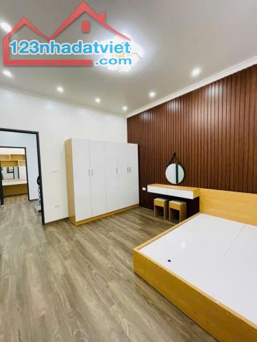 Bán nhà 4 tầng, 42m², 5PN, 4WC, Kim Ngưu, Hai Bà Trưng, 6.6 tỷ, tặng full nội thất - 1