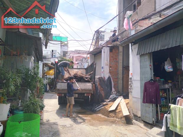 🇻🇳 Nhà Mới Đón Tết Trung Tâm Q.8 - Đường Ôtô 🚒 - 25m² - 2 lầu - Full Nội Thất - 3 tỷ TL - 2