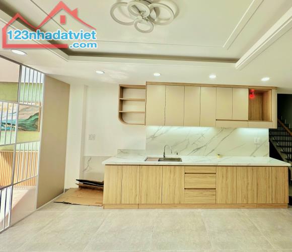 🔥Bán GẤP Đón Tết Nhà 5 TẦNG BTCT Mới Đẹp~HXH 6m Bình Thạnh~58m² Giá chỉ 8.8 Tỷ Ngang 7m - 2