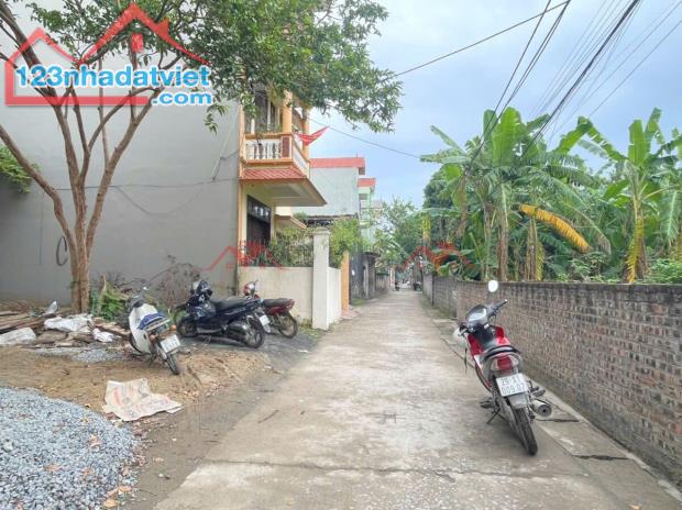 GIÁ 3,550 TỶ ĐẤT TẠI PHỤNG CHÂU-CHƯƠNG MỸ D/T:32,2M - 2