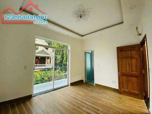 Gần JAMONA, Xe hơi trong nhà,mới đẹp lung linh với 3PN 82m2 chỉ hơn 5T - 1