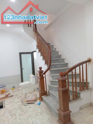 Bán nhà - Quan Nhân - Thanh Xuân, 11.5 Tỷ - 41 m2 x 6 Tầng Thang Máy - 5