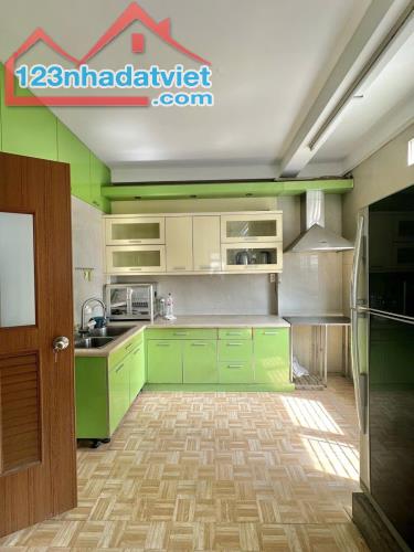 ** Bán Gấp Mặt Tiền KD Ngay Chợ Tân Thành, 5Tầng 5PN (4.3X12)15.99TỶ còn TL - 1