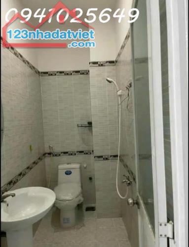 Bán nhà  1 trệt 2 lầu DT đất 56m2, hẻm ô tô đường 182, Tăng Nhơn Phú A, Thủ Đức, 6.3 tỷ - 3