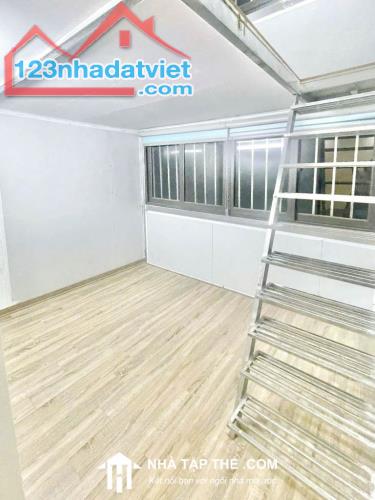 BÁN NHÀ TẬP THỂ MAI DỊCH - CẦU GIẤY - DIỆN TÍCH 35M2 - GIÁ 1.98 TỶ - VỊ TRÍ TRUNG TÂM - TI - 3