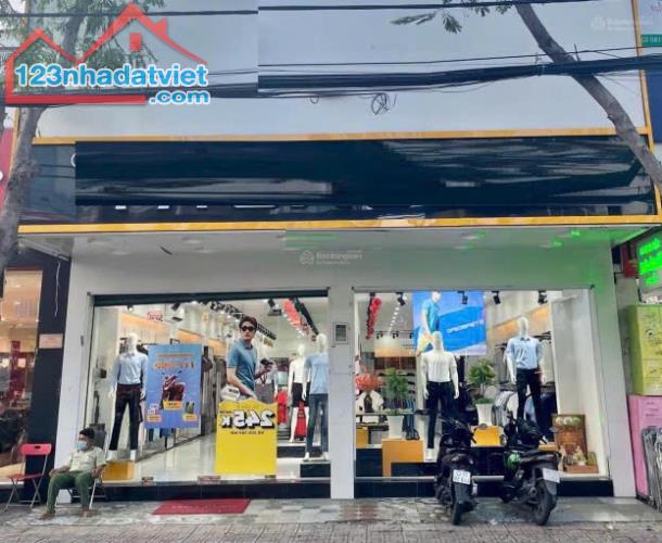 Cho thuê gấp 100m2 shophouse chân đế chung cư Vimeco Nguyễn Chánh làm VP, kinh doanh tốt