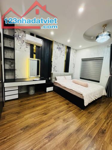 Bán nhà lô góc phố Nguyễn Cao, Hai Bà Trưng, ô tô đỗ cửa, thang máy, 5 tầng 50m2 giá 13 tỷ - 2