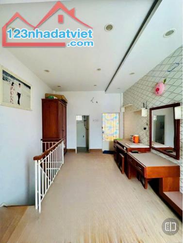 Nhà 1 trệt 1 lửng, Tặng nội thất 2.75 tỷ/62 m2, đường ô tô thông - 4