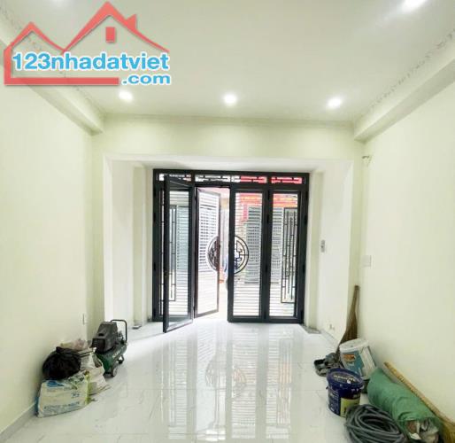 Nhà Đẹp Hẻm Xe Hơi, 2 tầng đúc, Cách Mạng Tháng 8, Tân Bình, 44m2, nhỉnh 6 tỷ TL - 1