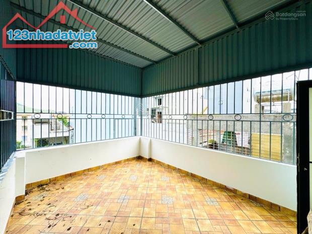 🌊NHÀ 4 TẦNG DIỆN TÍCH HƠN 60M2 - NHÀ GẦN NGAY MẶT ĐƯỜNG GIẢI PHÓNG - 7.X CÓ THƯƠNG LƯỢNG - 2