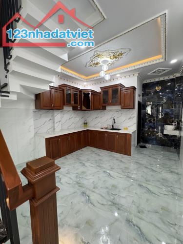 BÁN NHÀ NGAY TRUNG TÂM VĨNH VIỄN - QUẬN 10 52m2 CHỈ 6.6 TỶ. - 1