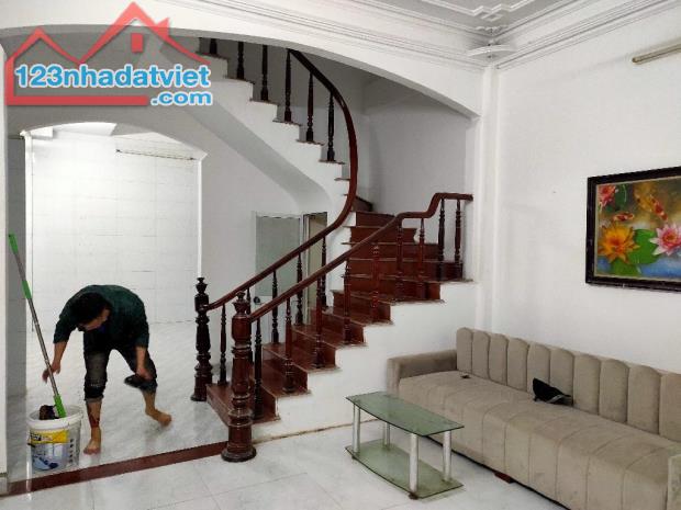 🏡 SIÊU PHẨM HÀO NAM-ĐÊ LA THÀNH-ĐỐNG ĐA - 40M2 – 5t – MT4,M GIÁ CHỈ - 7X TỶ