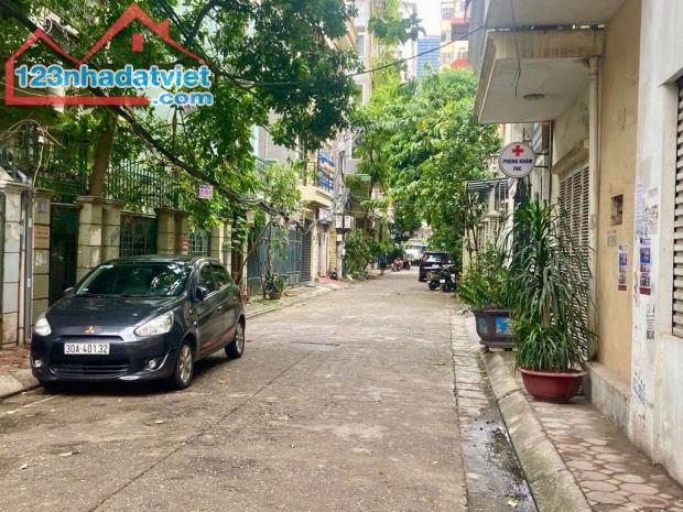 $$ NHÀ PHÂN LÔ NGÕ 61 LẠC TRUNG, 40M², GIÁ 13.6 TỶ - HIẾM CÓ!