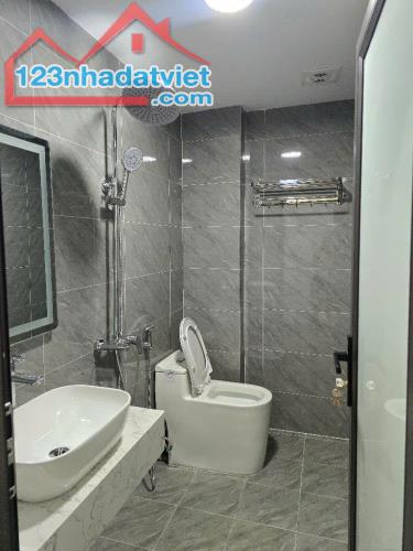 Bán NHÀ ĐẸP TRƯỜNG CHINH- 37m x 5 tầng- giá 7,4 tỷ. - 2