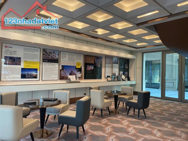 Dinh thự Royal Mansion quỹ căn siêu đẹp giá giai đoạn đầu không chênh. lh 0973681053. - 3