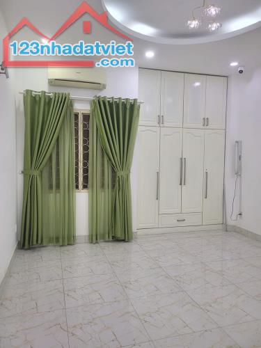 LÊ VĂN SỸ - QUẬN 3 - HẺM XE HƠI 8M - 84M2 - NGANG 4M - 4 TẦNG - 4PN - NHÀ MỚI, NHỈNH 20 TỶ - 2