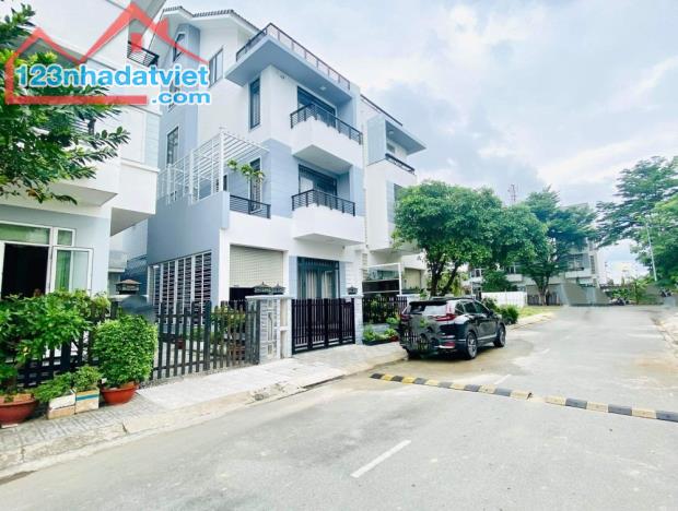 Gấp bán nền đất Thủ Đức, dt 5800m2, Mặt tiền Nguyễn Xiển, Quận 9(cũ), chỉ 195 tỷ. - 5
