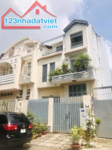 Gấp bán nhà Thủ Đức, 4 tầng, dt 100m2, Mặt tiền Man Thiện, Quận 9, nhỉnh 12 tỷ. - 4