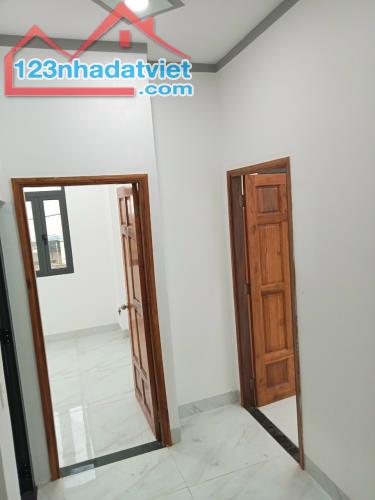 Nhà 2 lầu trệt mới xây hoàn công 2.8 tỷ/150m2 - 5