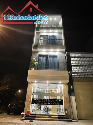 Nhà mới Trịnh Văn Bô kéo dài, ngõ thông, giá 3.95 tỷ