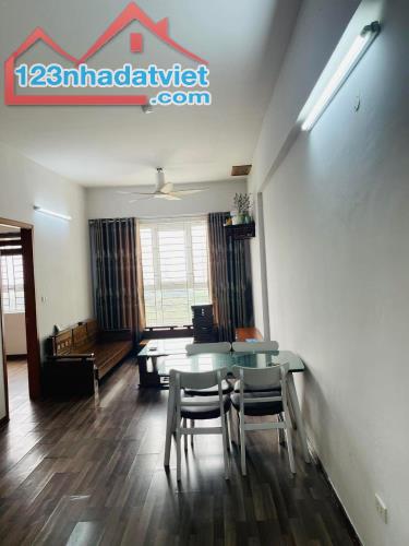 Chính chủ gửi bán căn hộ 2PN view Hồ, full nội thất tại KDT Thanh Hà Cienco 5