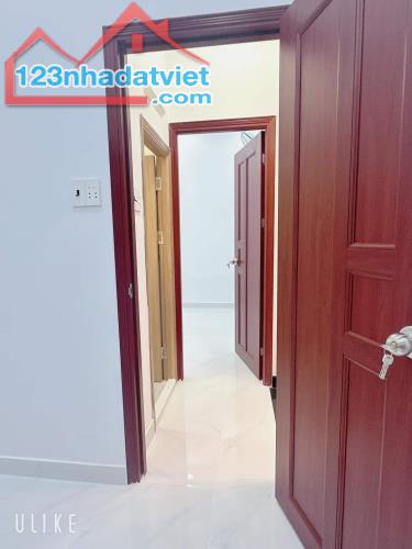 Nhà Mới Xinh Lũy Bán Bích - 33m² - công nhận đủ -  2 Tầng BTCT - Hẻm 3m - giá chỉ 3tỷ65 - - 2