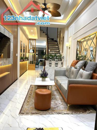 BÁN GẤP NHÀ MỚI 3 TẦNG , NGUYỄN SỸ SÁCH, TÂN BÌNH , DT 68M, CHỈ 5.19 TỶ