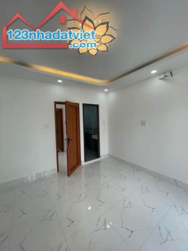 Chủ bán nhà Q. Tân Phú, P. Tây Thạnh hẻm 488//, 2,5 tỷ/48m2, 1 lầu hẻm 4m - 2