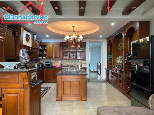 TUYỆT ĐẸP! TÒA MẶT PHỐ PHAN ĐÌNH GIÓT KINH DOANH ĐỈNH THANG MÁY SỔ ĐẸP 139m2 MẶT TIỀN 5.6m - 2
