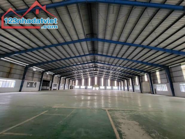 Cho thuê 2.500m2 kho xưởng khu Sản Xuất Cụm Công Ngiệp Tân Uyên