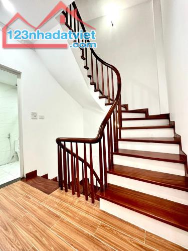 Cần bán gấp nhà phố Yên Hoà 38m2, 5T, nhà đẹp ở ngay, hơn 5 tỷ - 3