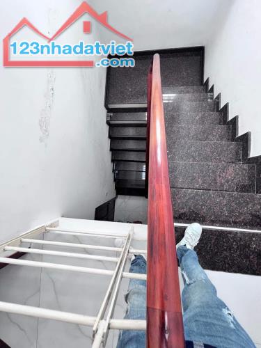 Bán nhà Mặt tiền Trần Văn Quang, Tân Bình, 5 tầng, 5,9x17M ( 100M2) , 13,7 tỷ ( TL ) - 2