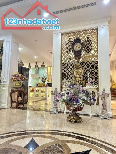⚜️ Biệt thự VIP C2 KĐT Ciputra, Phú Thượng, Tây Hồ, 640m2 4T MT 50m, Chỉ 205 Tỷ ⚜️ - 1
