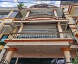 Bán nhà cách Đai Học Y Hà Nội Dt 32m2 x5 tầng Mt 4m Giá 4,6 tỷ Lh 0913895929