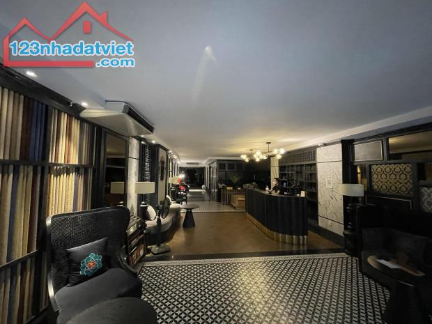 Bán nhà MP Nguyễn Thái Học, Ba Đình giáp Hoàn Kiếm 10 Tầng MT11m 360m2 Khách Sạn 4* - 2