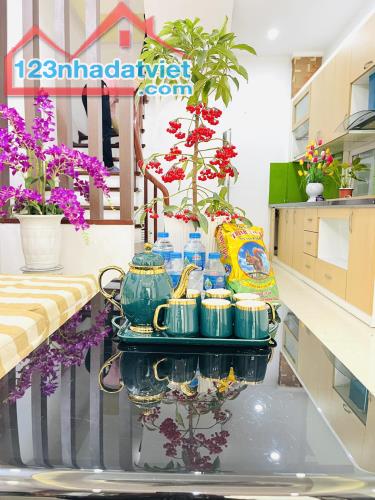 Bán nhà Cầu Giấy, Lô Góc 2 Thoáng, Ngõ Rộng, Gần Phố,Tiện Ích,38m*5T*5P*chỉ 6,x tỷ - 3