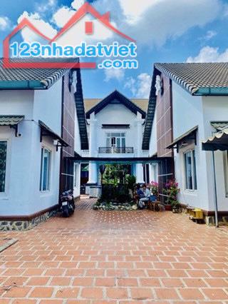 Bán Biệt Thự rộng Siêu đẹp 865m2, P. Tân Phú, Quận 9, GIÁ bán tốt 46tr/m2 - 1