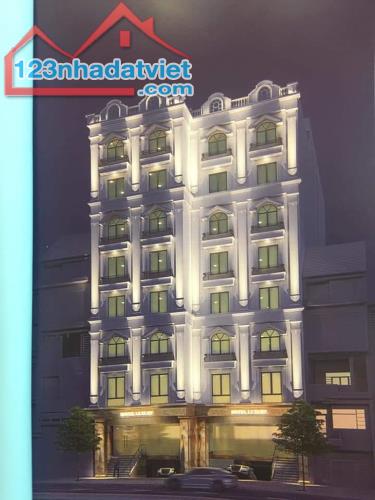 BÁN TÒA BUILDING HẠNG A MẶT PHỐ NGÔ GIÁ TỰ_NGUYỄN VĂN CỪ DT 360M2. GIÁ 135 TỶ